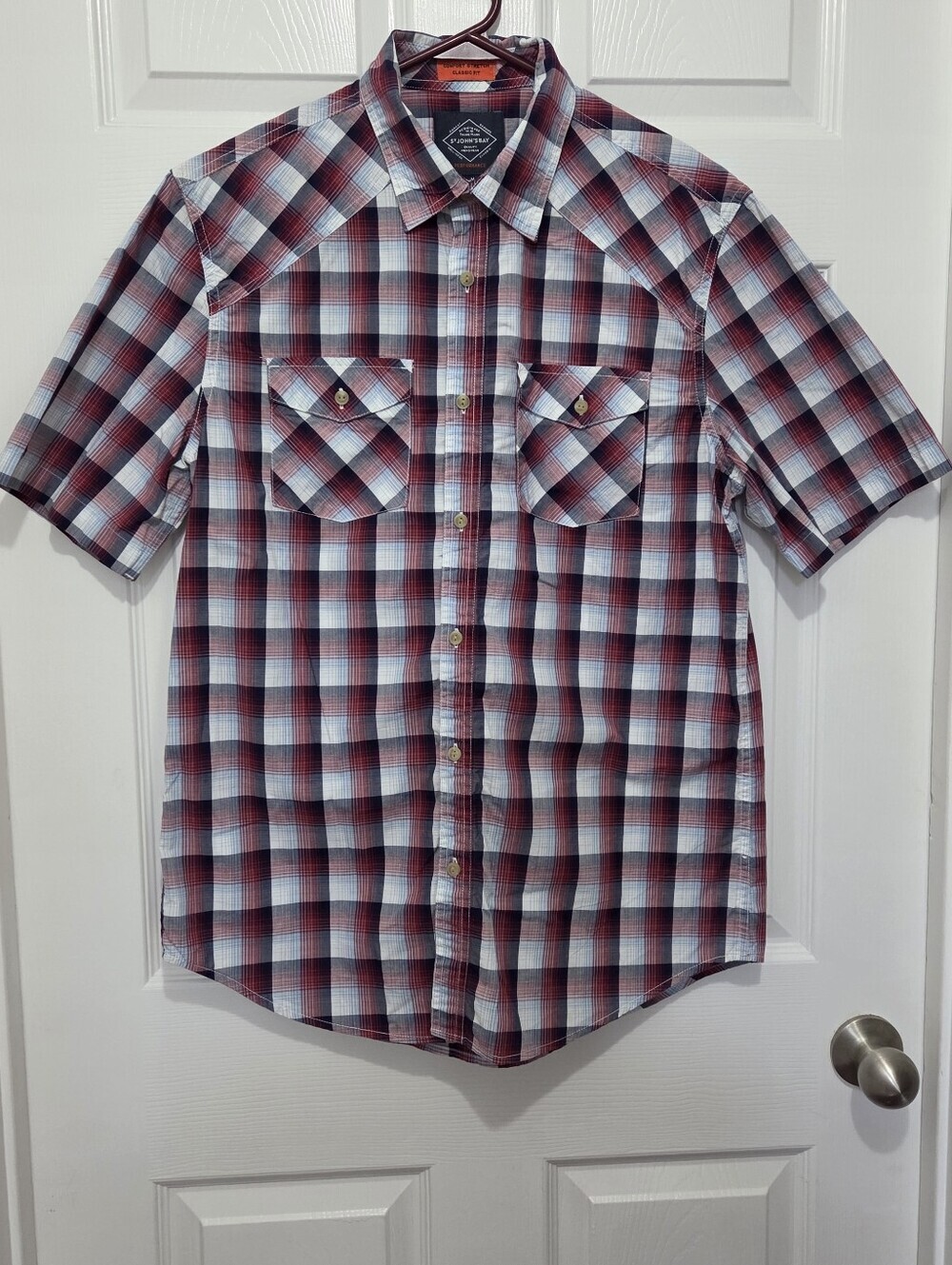 Men's Red & Black Plaid Button Up Short Sleeve Cotton Shirt size Medium Western